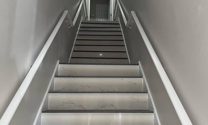 Hinesville Apartamento | 5 minutes to Fort Stewart , home of 3ID!!!Newly renovated ultra modern apartment