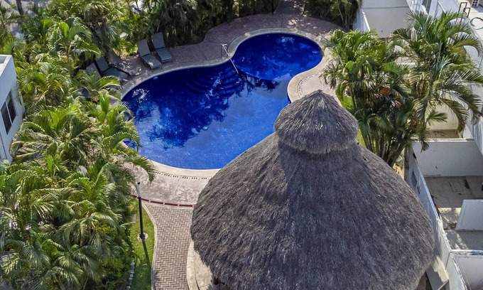 Las Jarretaderas Casa | 5 minutes to the beach in Nuevo Vallarta, near Vidanta Park, pet-friendly.
