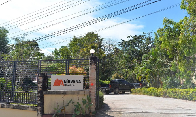 Khaem Son Casa | 5 minutes to Wat Phrathat Phasornkaew, one of the mesmerizing local attractions!