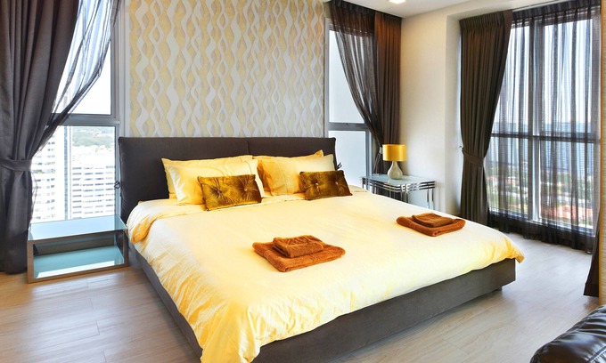Pattaya Bay Apartamento | 5 * nuevo lux de una habitación en el piso 27 vistas panorámicas al mar 20m al mar