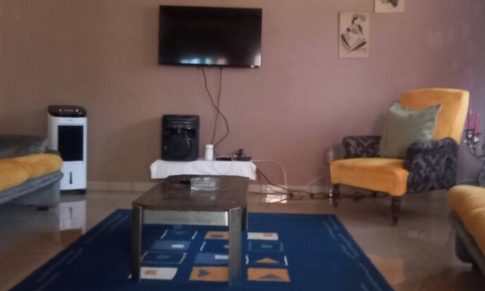 Ebolowa Apartamento | 5-person apartment