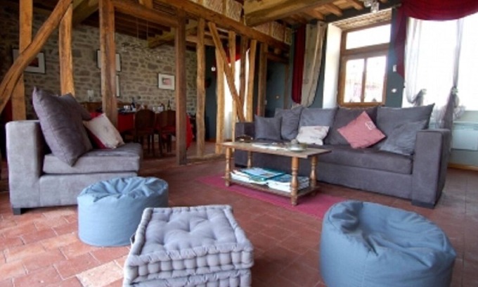 Vieux-Chateau Cabaña | 5-person gites with Jaccuzzi access at the Maison d'Hôtes