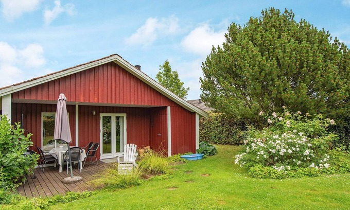 Bjert Casa | Clásica casa de vacaciones en Bjert con terraza