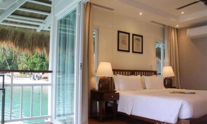 Taytay Cabaña | 5 Star Exclusive Water Cottage on Apulit Island Resort, El Nido Cottage 1001