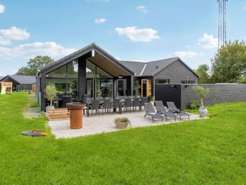 Dronningmolle Casa | 5 star holiday home in Dronningmølle