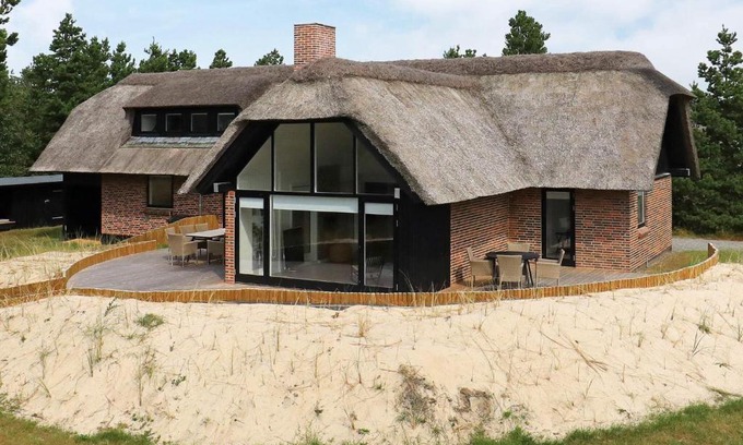 Blavand Casa | 5 star holiday home in Bl vand