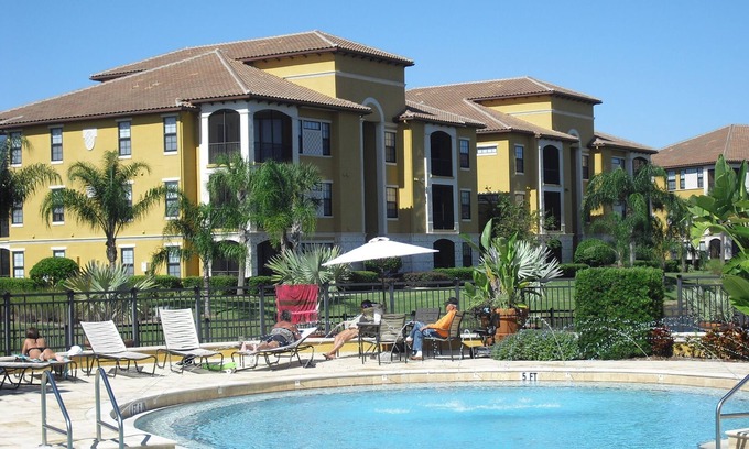Sarasota Condominio | Condominio de lujo de 5 estrellas - ¡Bellamente renovado!