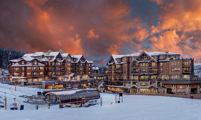 Breckenridge Condominio | 5 Star Luxury, family-friendly 2BR Ski-in/Ski-out in Grand Colorado at Peak 8