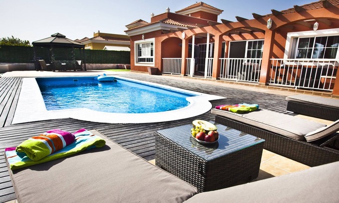 Caleta de Fuste Villa | 5 estrellas de lujo Villa, piscina privada, golf y vistas al mar