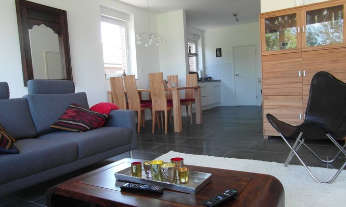 Borkum Apartamento | 5 Estrellas Nueva 2014 con jardín con capacidad para 5 personas, muy individual