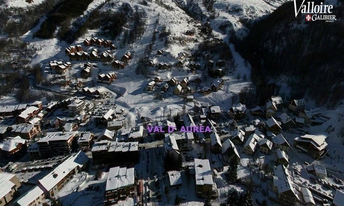 Valloire Apartamento | A 50 metros de teleféricos, escuelas de esquí, guarderías, estacionamiento privado.