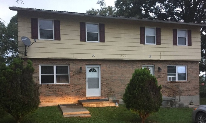 Summerlee Casa | 500 A Terry AVE