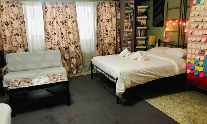 Agios Panteleimonas Casa | 500Mbps WiFi/Studio 1min from Attiki metro station