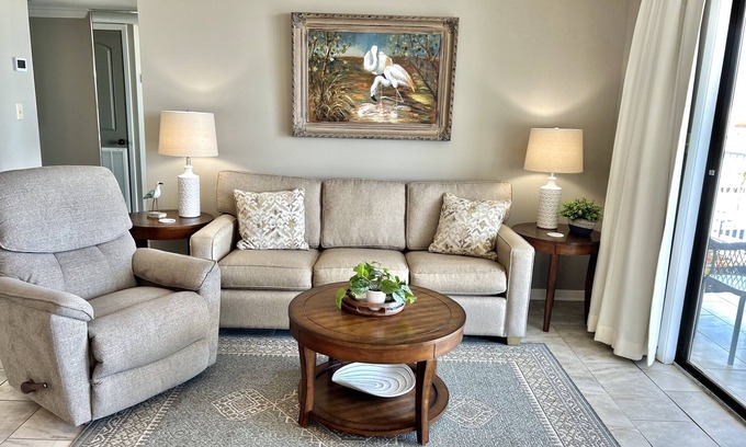 Gulf Shores Condominio | 507 "A" Relaxing Bliss! July 18-22 Open!Book Soon!