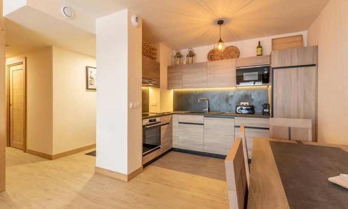 Arc-1600 Apartamento | A 50m de las pistas de esquí, 5.o piso, fitness, piscina, sauna, hammam, terraza, parking, tv