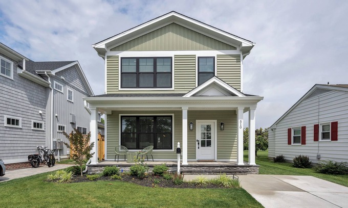 Lewes Casa | 510 DuPont Avenue - Brand New House In-Town Lewes!