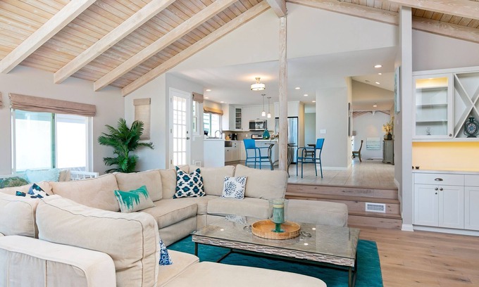 Oxnard Shores Casa | 5227S -185027: 3 BR, 2 BA House in Oxnard, Sleeps 9