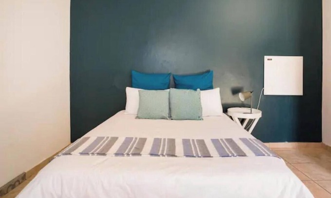 Sunnyside Apartamento | 54 Brecher Budget Double Room #2