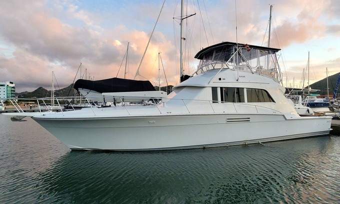Bouvet Island Alquiler De Eote | 54' Destiny in Rodney Bay Marina