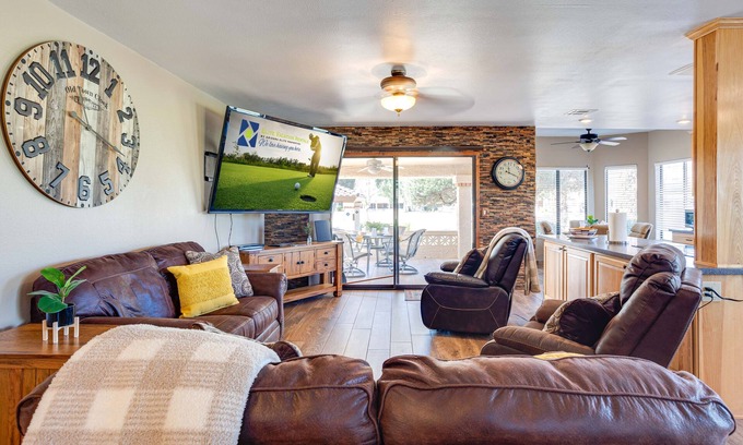 Fountain of the Sun Casa | 55+ Relax at Fountain of the Sun, Golf Views
