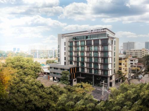 Bang Na Hotel | 56 Hotel