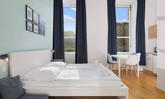 Mariahilf Apartamento | 567 Mbit/s Wifi | Air Con | Free parking