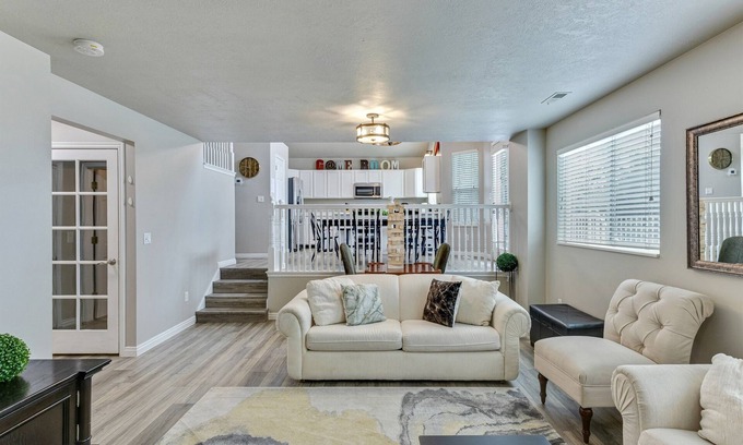 Draper Casa | 5BD Home w/ mountain view, board games, 30 min Ski
