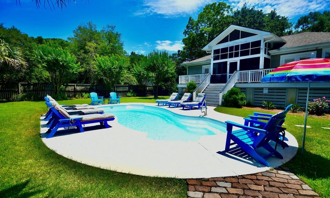 Scanlonville Casa | Excelente un nivel de gran nivel de lujo Inicio | The PoolTrustHouse | Ochenta reseñas de 5 estrellas