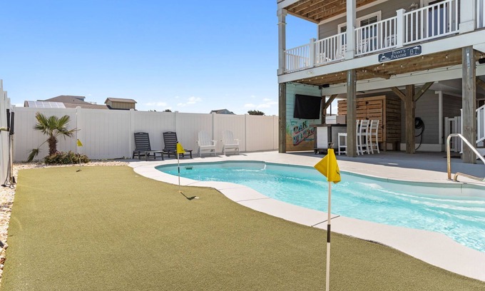 Oak Island Casa | 5BR Ocean/ICW Views | Pool | Putt-Putt | Golf Cart
