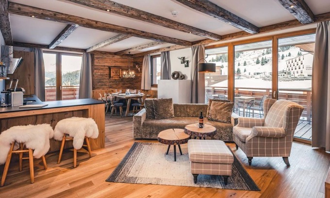Warth Apartamento | 6-11 person chalet - Lux Alp Chalet