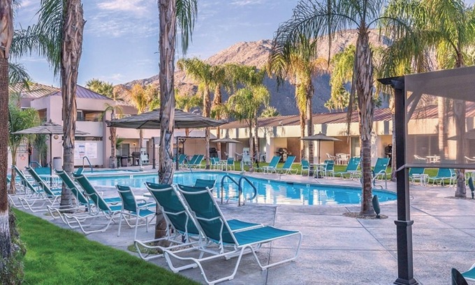 Uptown Design District Complejo | 6 Adults 2 Bedroom Full Kitchen 2 Full Bathrooms Patio with BBQ Grill