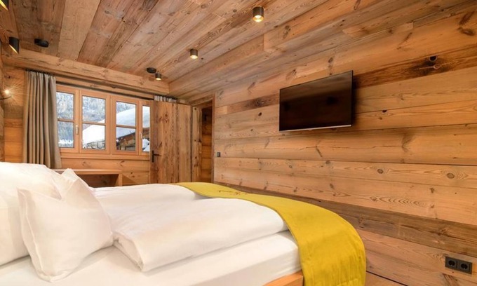 Flachau Casa | 6-bed chalet, (3 bedrooms, 3 bathrooms) - Lisa Chalets