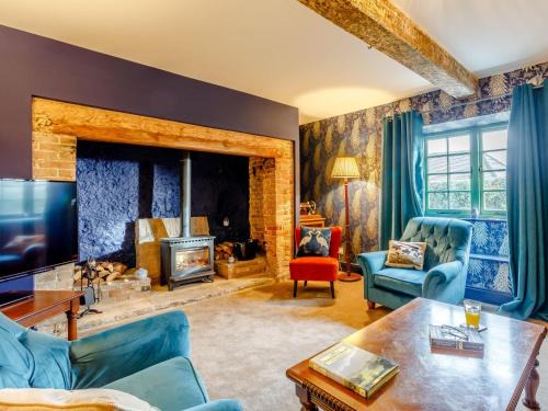 Milborne Saint Andrew Casa | 6 Bed in Blandford Forum 80549
