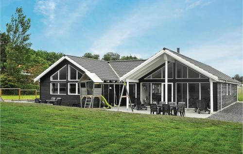 Lohals Casa | 6 Bedroom Beautiful Home In Tranekær