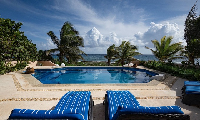 Puerto Aventuras Villa | Espectacular villa frente al mar de 4 a 6 habitaciones