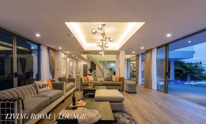 Ban Nakhale Villa | 6 PISCINAS FABULOSA VILLA DE LUJO CON VISTAS AL MAR Y LA PUESTA DEL SOL
