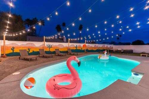 Glendale Casa | 6 Br Paradise Heated Pool Arcade Room Pool Table