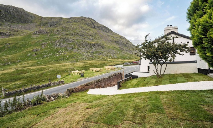 Windermere Casa | 6* Lake District Mountain Lodge