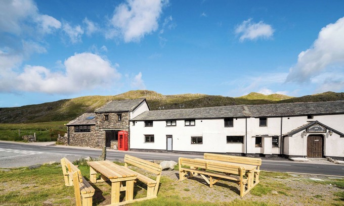 Windermere Casa | 6* Lake District Mountain Top Pad