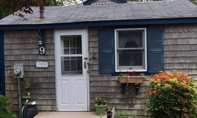East Sandwich Casa | 6 month waterfront cottage #9 MarshWind Village