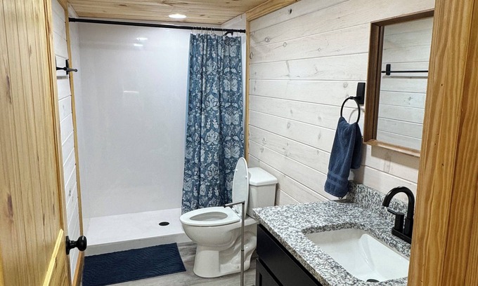 Gadsden Cabina | 6 Person Cabin on the River!