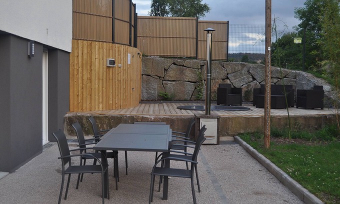 Saint-Nabord Casa | 6-person gîte with Finnish bath and 8-person sauna