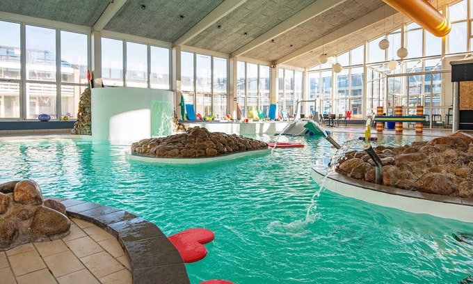 Sondervig Apartamento | 6 Person Holiday Home on a Holiday Park in Ringkobing