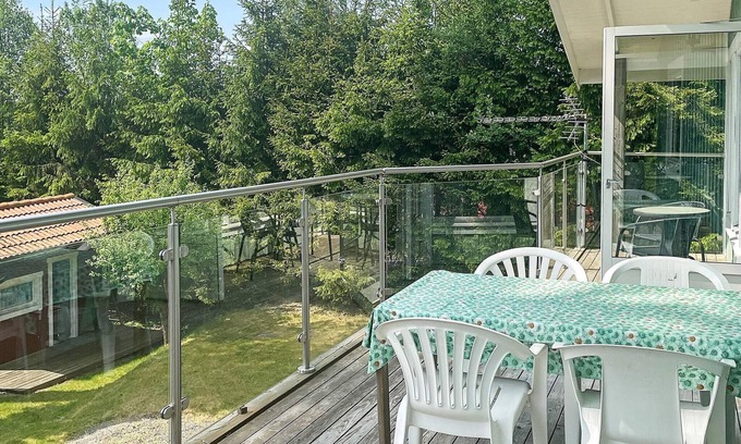 Savsjo Casa | 6 person holiday home in SÄVSJÖ