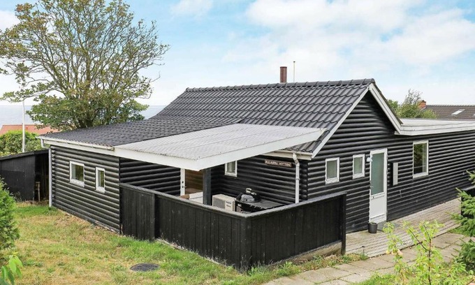 Sjaelborg Casa | 6 person holiday home in Esbjerg V