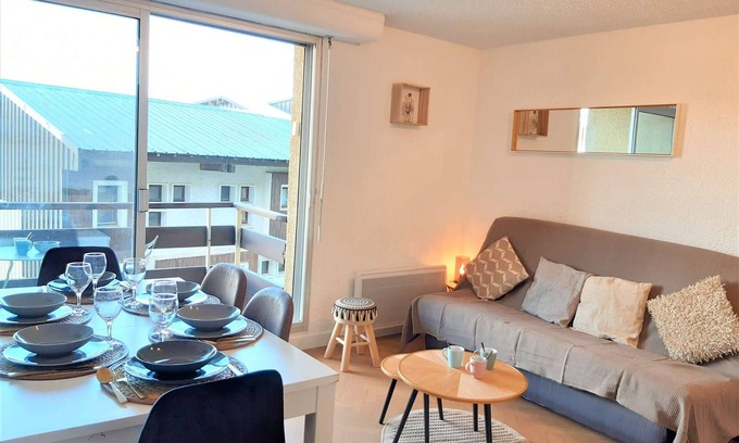 Pla d'Adet Apartamento | Estudio con Cabina para 6 cerca de las pistas en Pla d'Adet con balcón y equipamiento completo