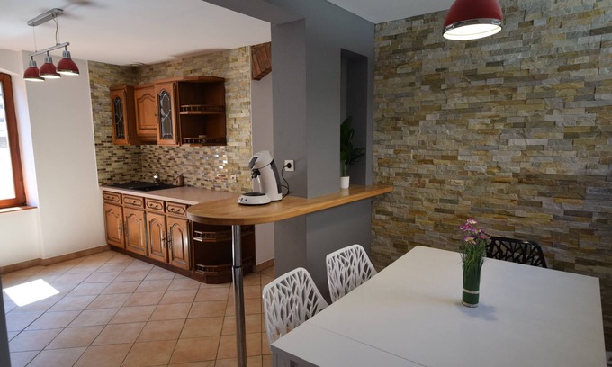 Saint-Hippolyte Apartamento | 6-seater apartment