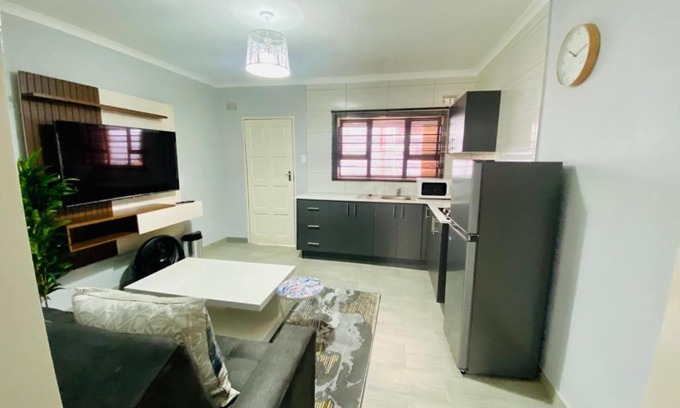Bezuidenhout Valley Apartamento | 6 the Curve Unit 4