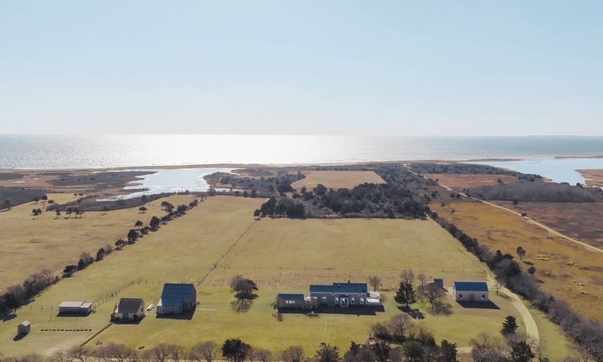 Chilmark Casa | 60 Acres Oceanfront 5-BR, Private Beach! AC, WiFi, TV
