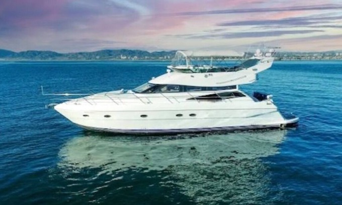 Marina del Rey Alquiler De Eote | 60' NEPTUNUS / DOUBLE DOWNSoothing yacht in Los Angeles